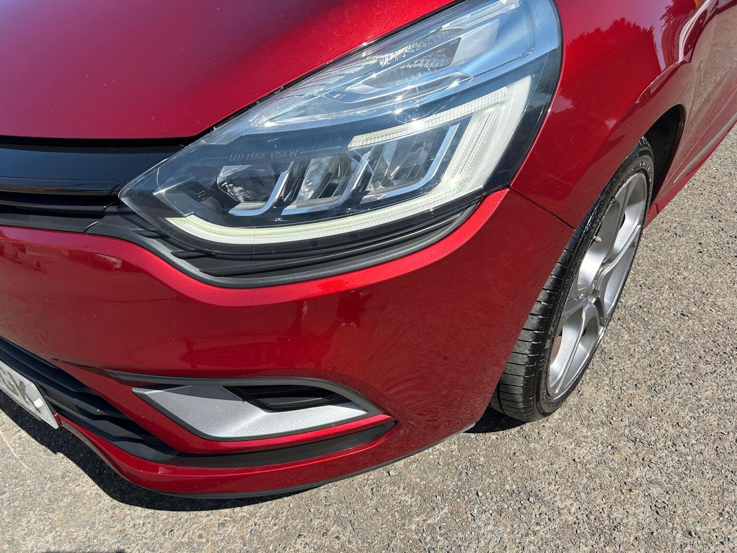 Used Renault Clio 2018 for sale - 76963421: Photo 47