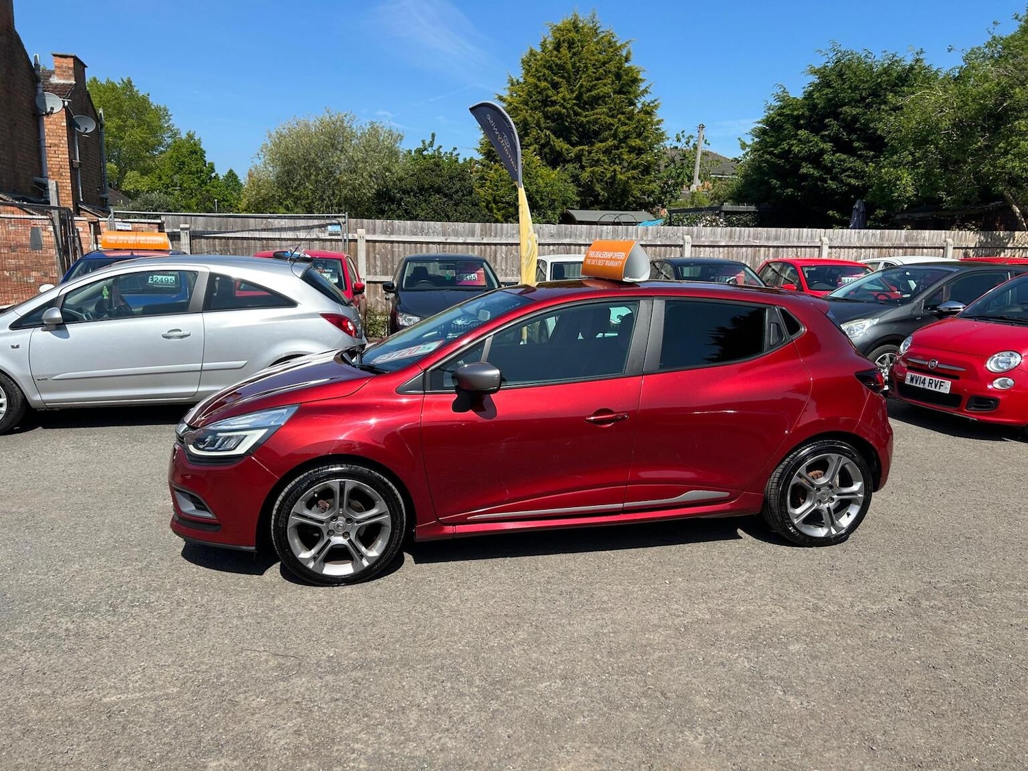 Used Renault Clio 2018 for sale - 76963421: Photo 8