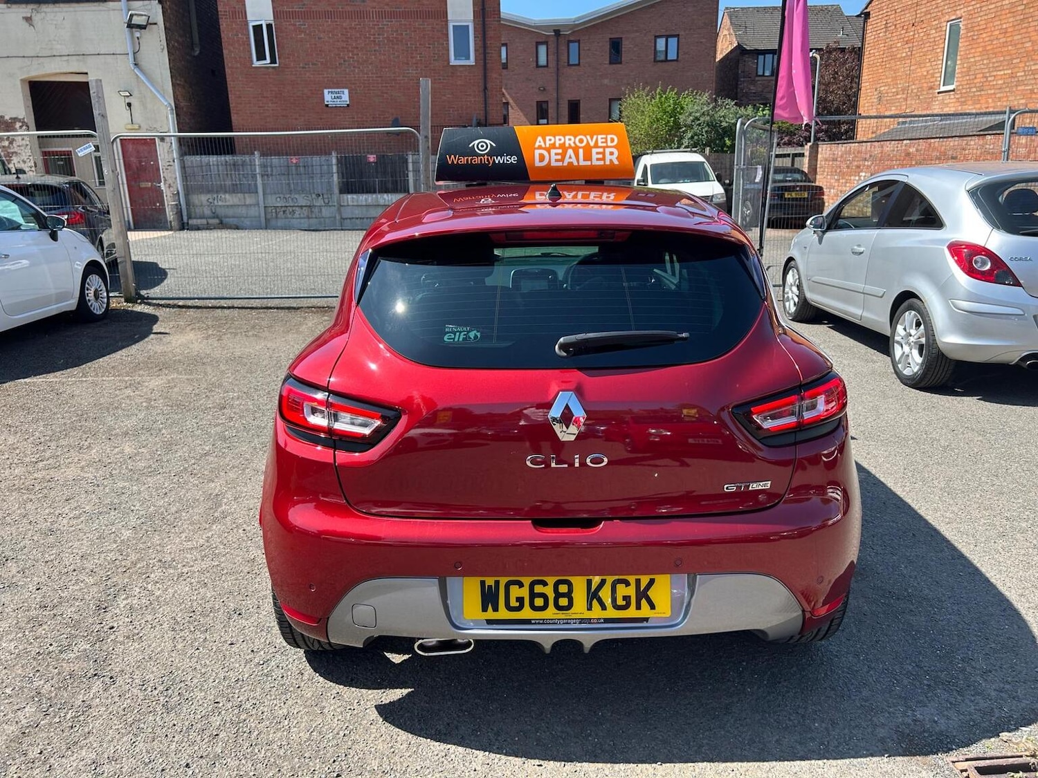 Used Renault Clio 2018 for sale - 76963421: Photo 9