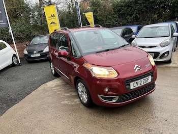 2012 - 1.6 VTi Exclusive EGS6 Euro 5 5dr