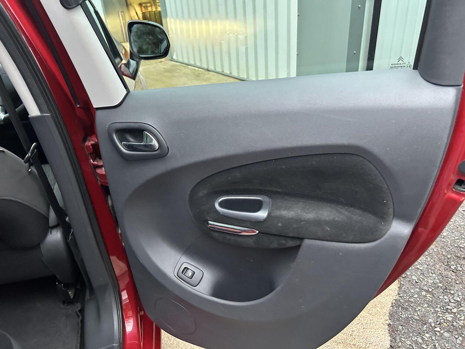 Used Citroen C3 Picasso 2012 for sale - 77643749: Photo 22