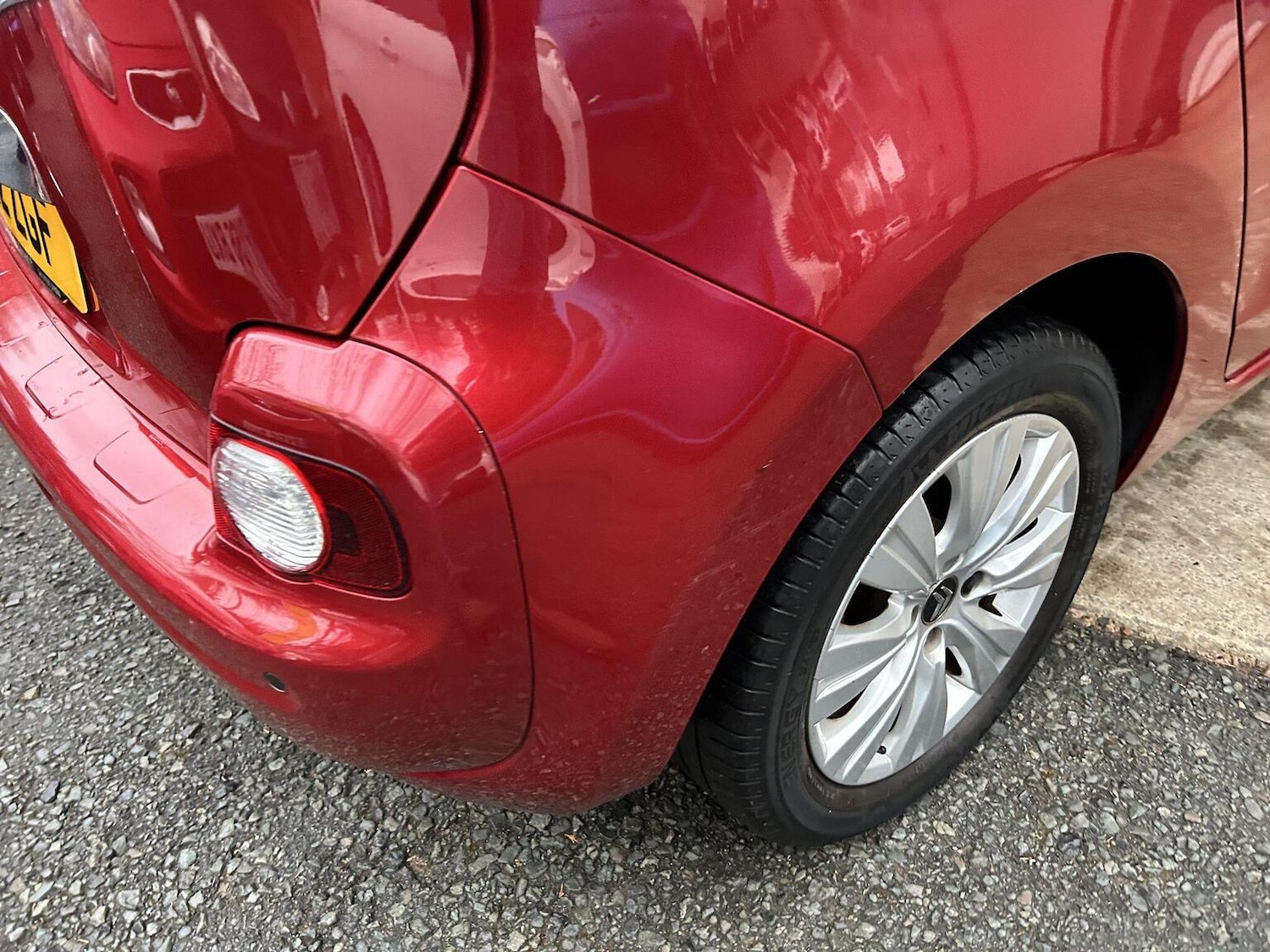 Used Citroen C3 Picasso 2012 for sale - 77643749: Photo 38