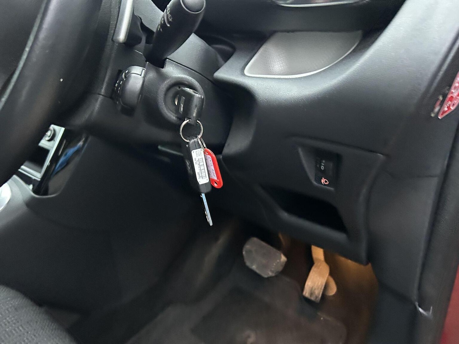 Used Citroen C3 Picasso 2012 for sale - 77643749: Photo 40