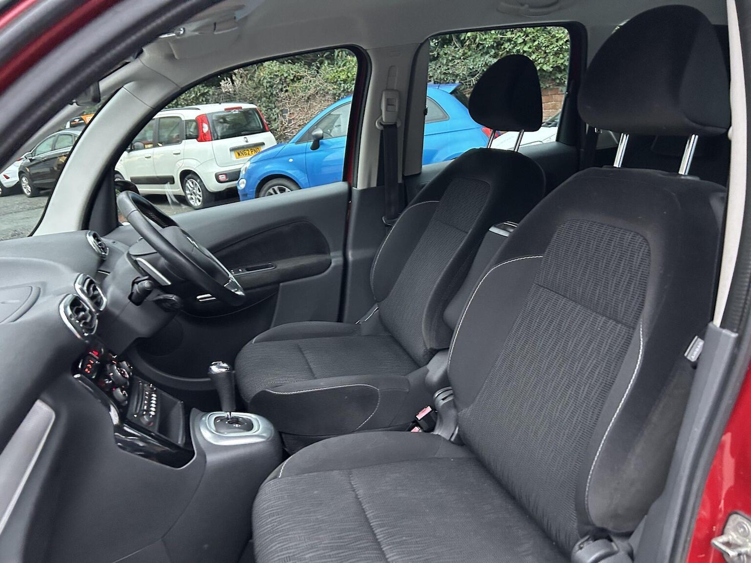 Used Citroen C3 Picasso 2012 for sale - 77643749: Photo 46