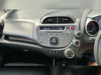 Used Honda Jazz 2009 for sale - 79372073: Photo
