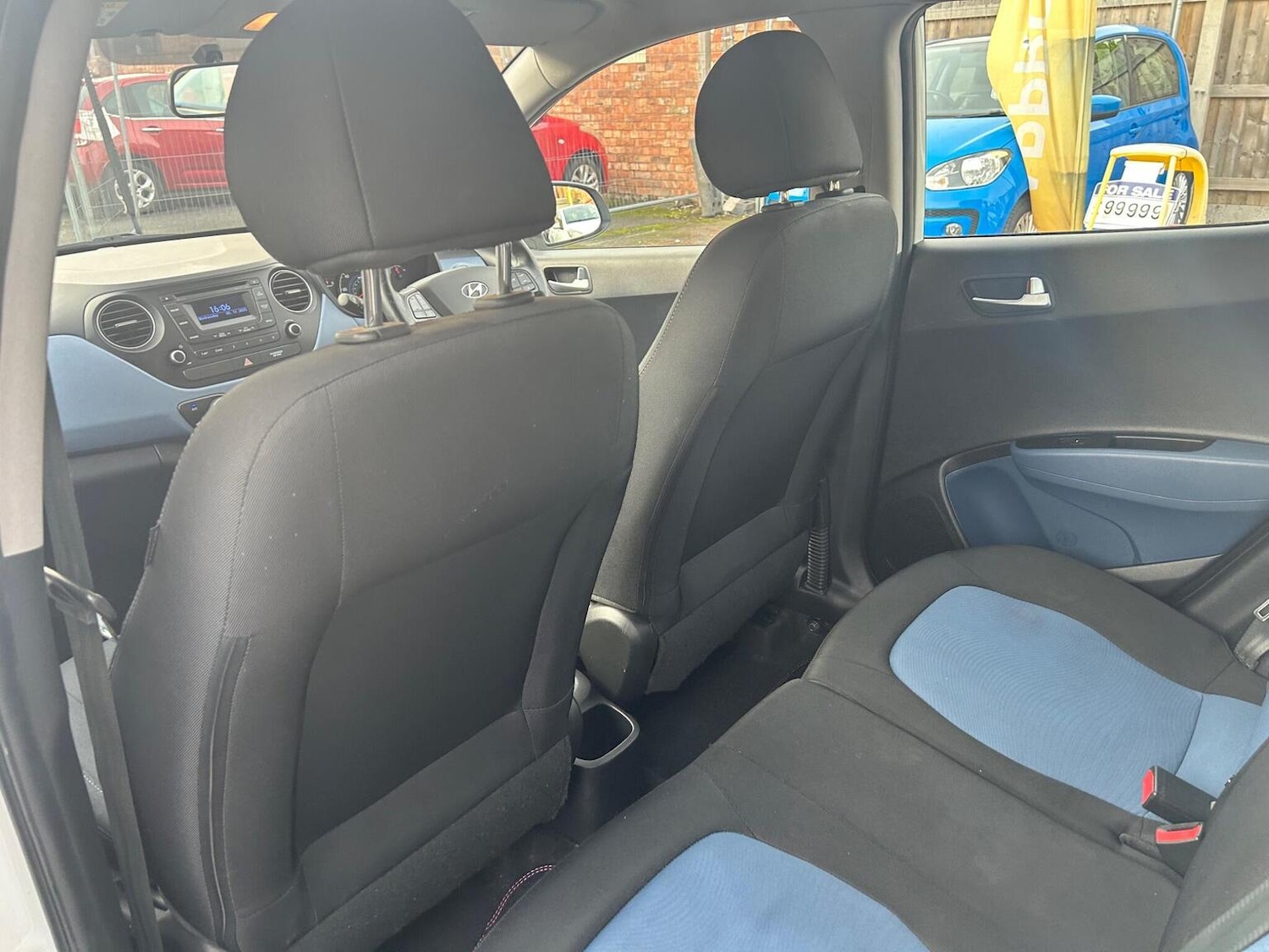 Used Hyundai i10 2015 for sale - 76963246: Photo 17