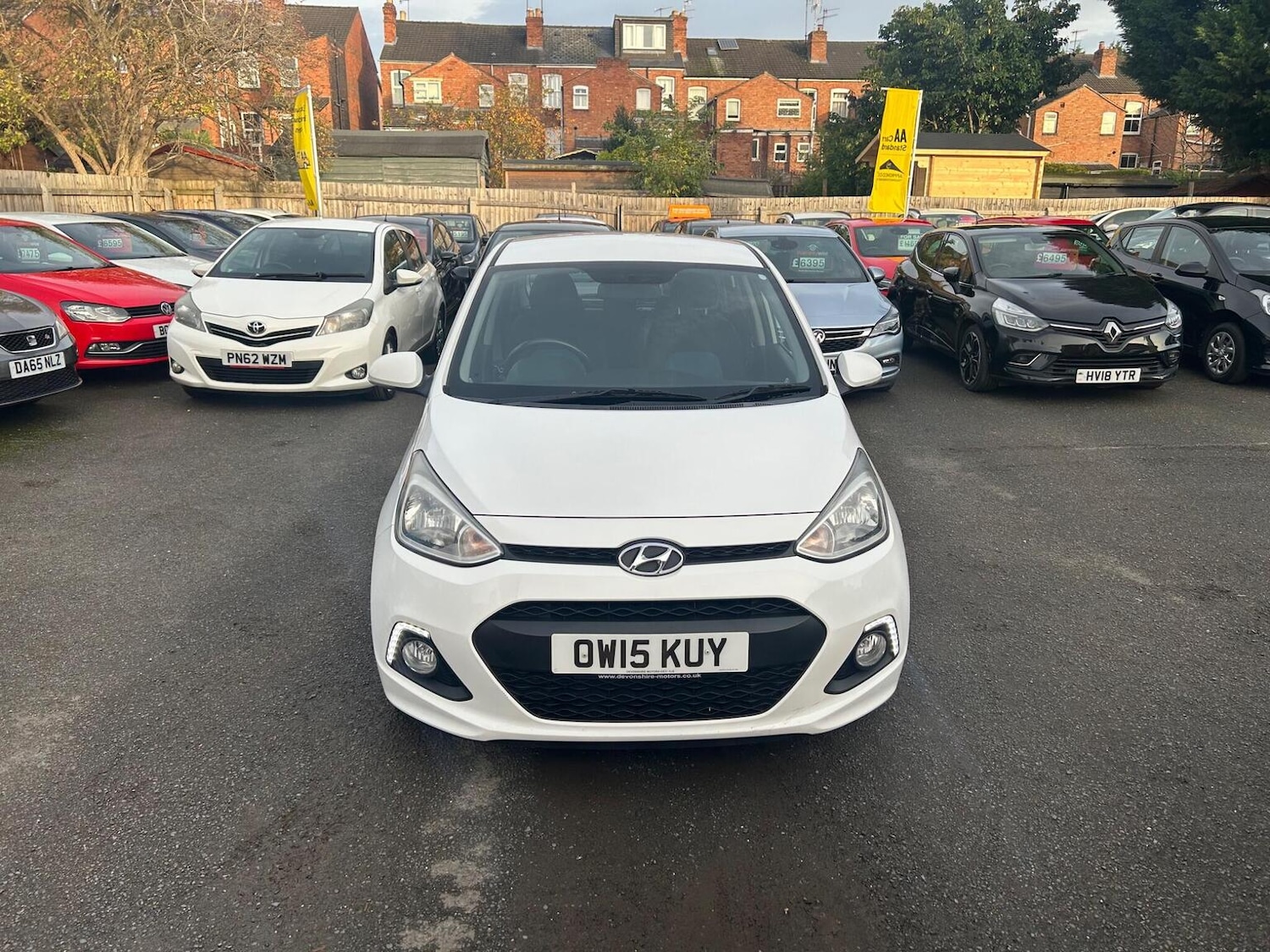 Used Hyundai i10 2015 for sale - 76963246: Photo 2