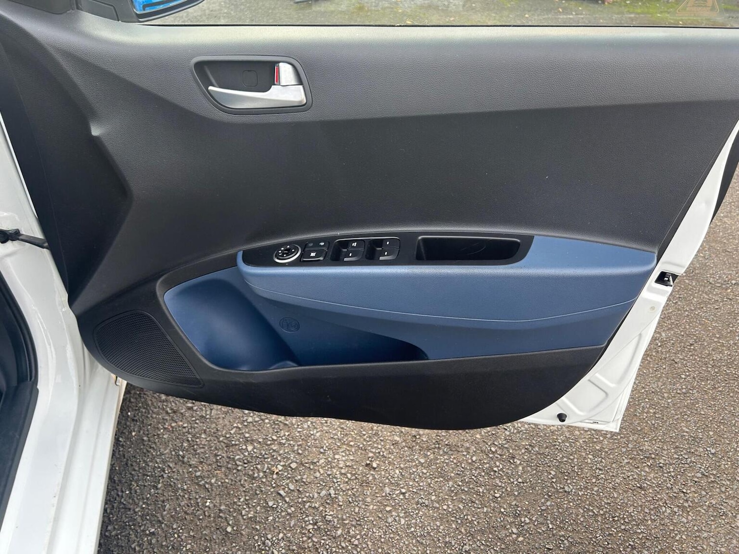 Used Hyundai i10 2015 for sale - 76963246: Photo 25