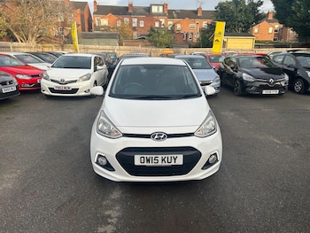 Used Hyundai i10 2015 for sale - 76963246: Photo
