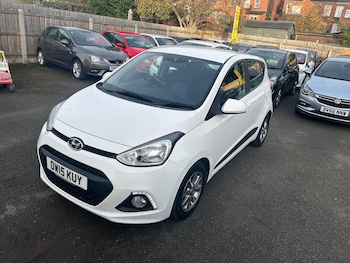 Used Hyundai i10 2015 for sale - 76963246: Photo