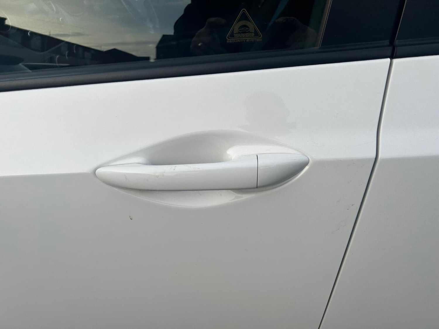 Used Hyundai i10 2015 for sale - 76963246: Photo 42