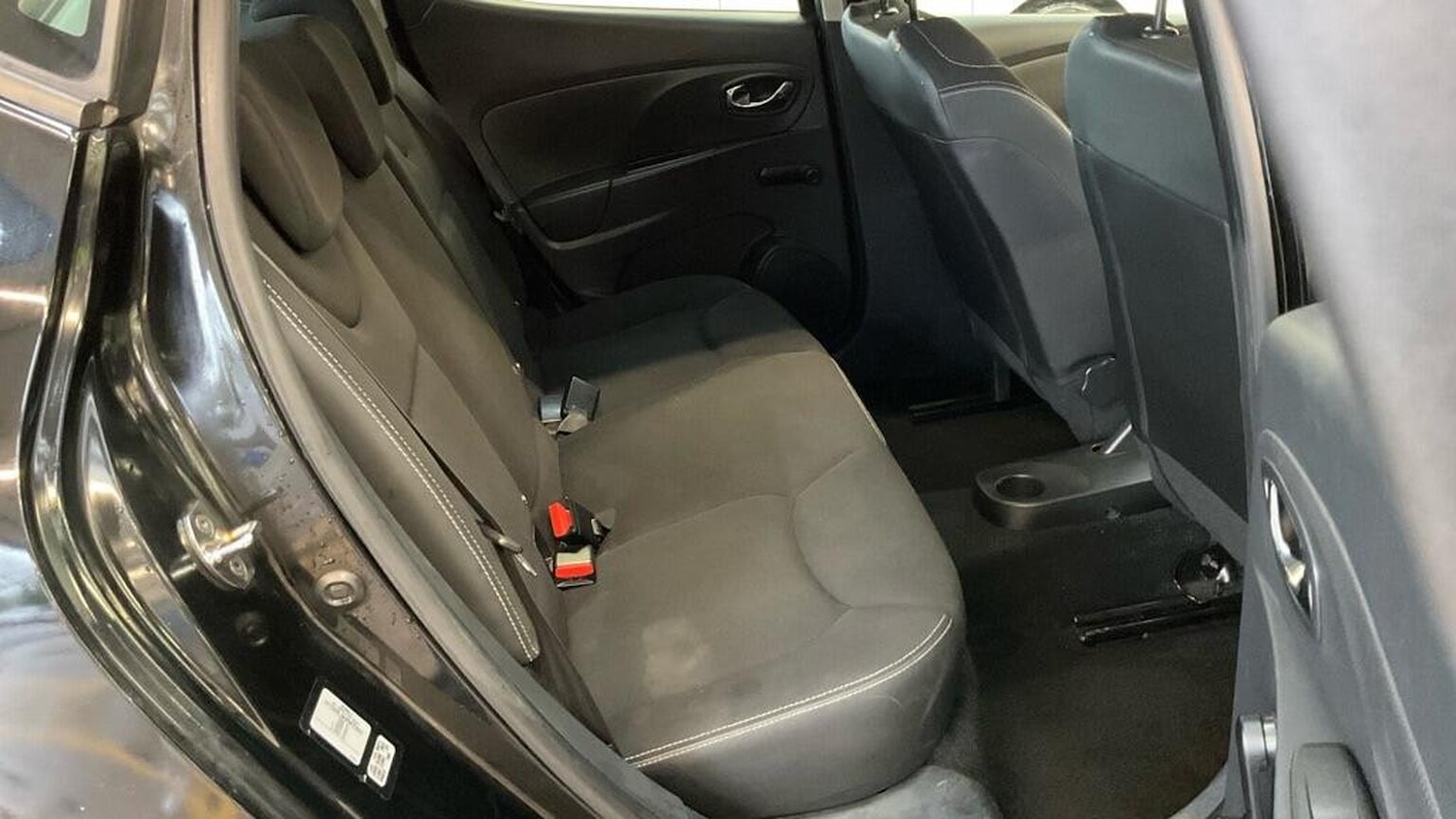 Used Renault Clio 2013 for sale - 77080762: Photo 10