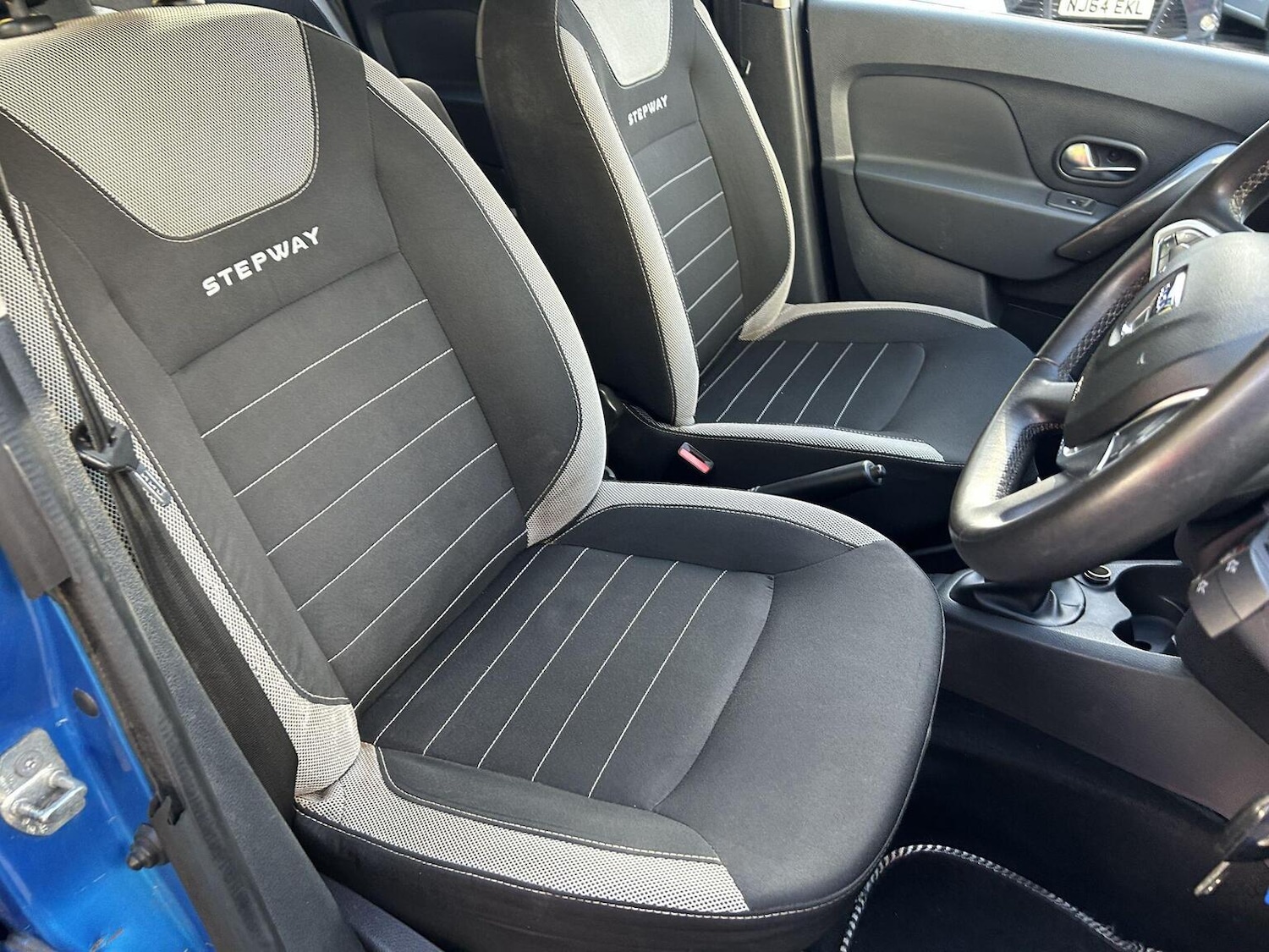 Used Dacia Sandero Stepway 2017 for sale - 77961996: Photo 11