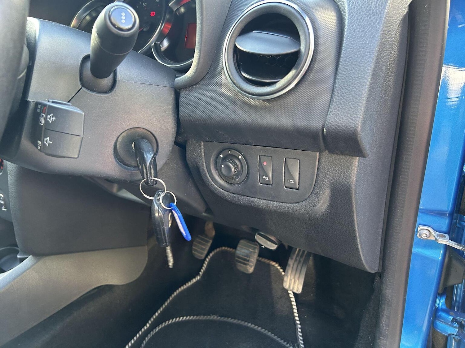 Used Dacia Sandero Stepway 2017 for sale - 77961996: Photo 16