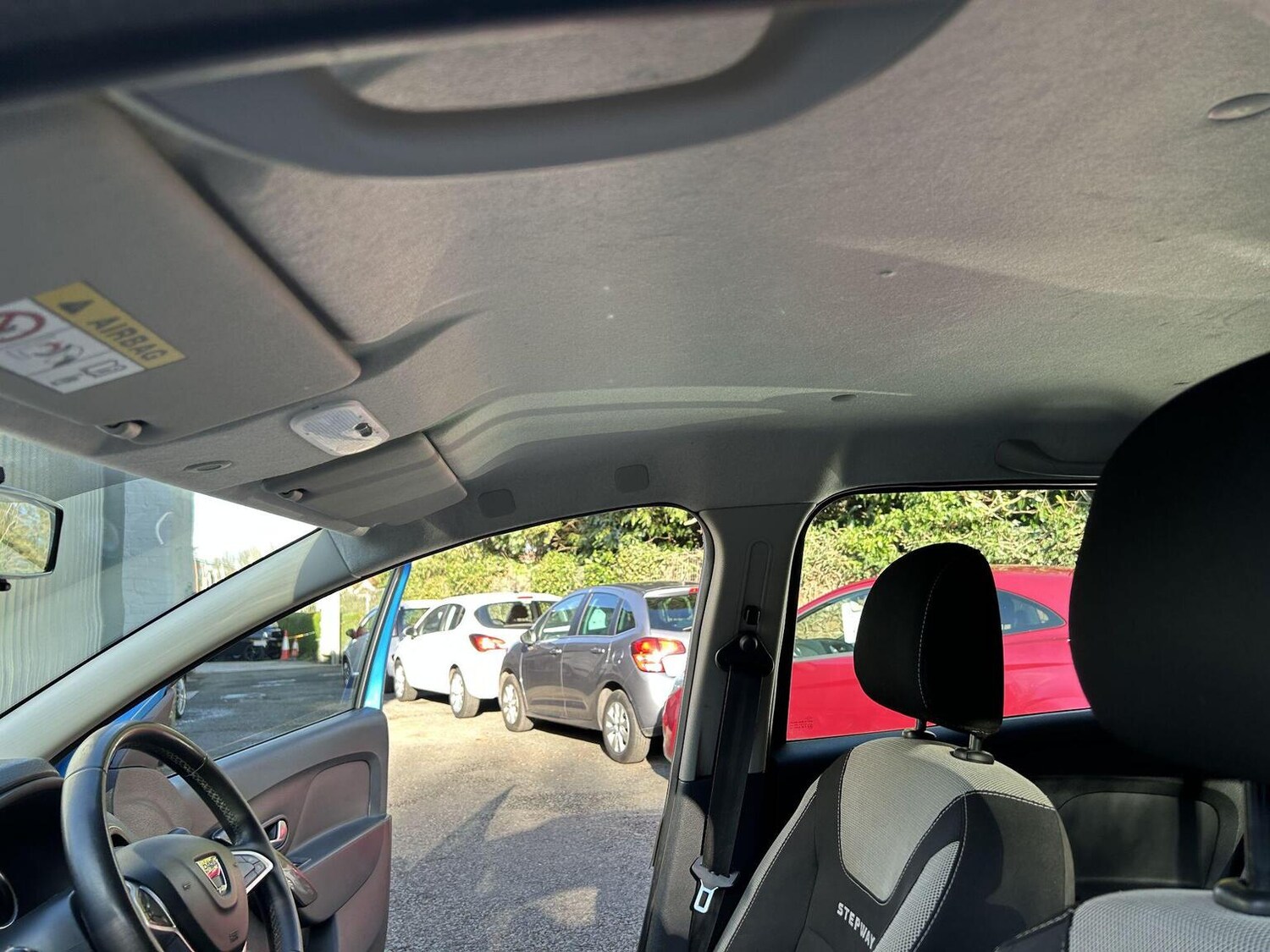 Used Dacia Sandero Stepway 2017 for sale - 77961996: Photo 36