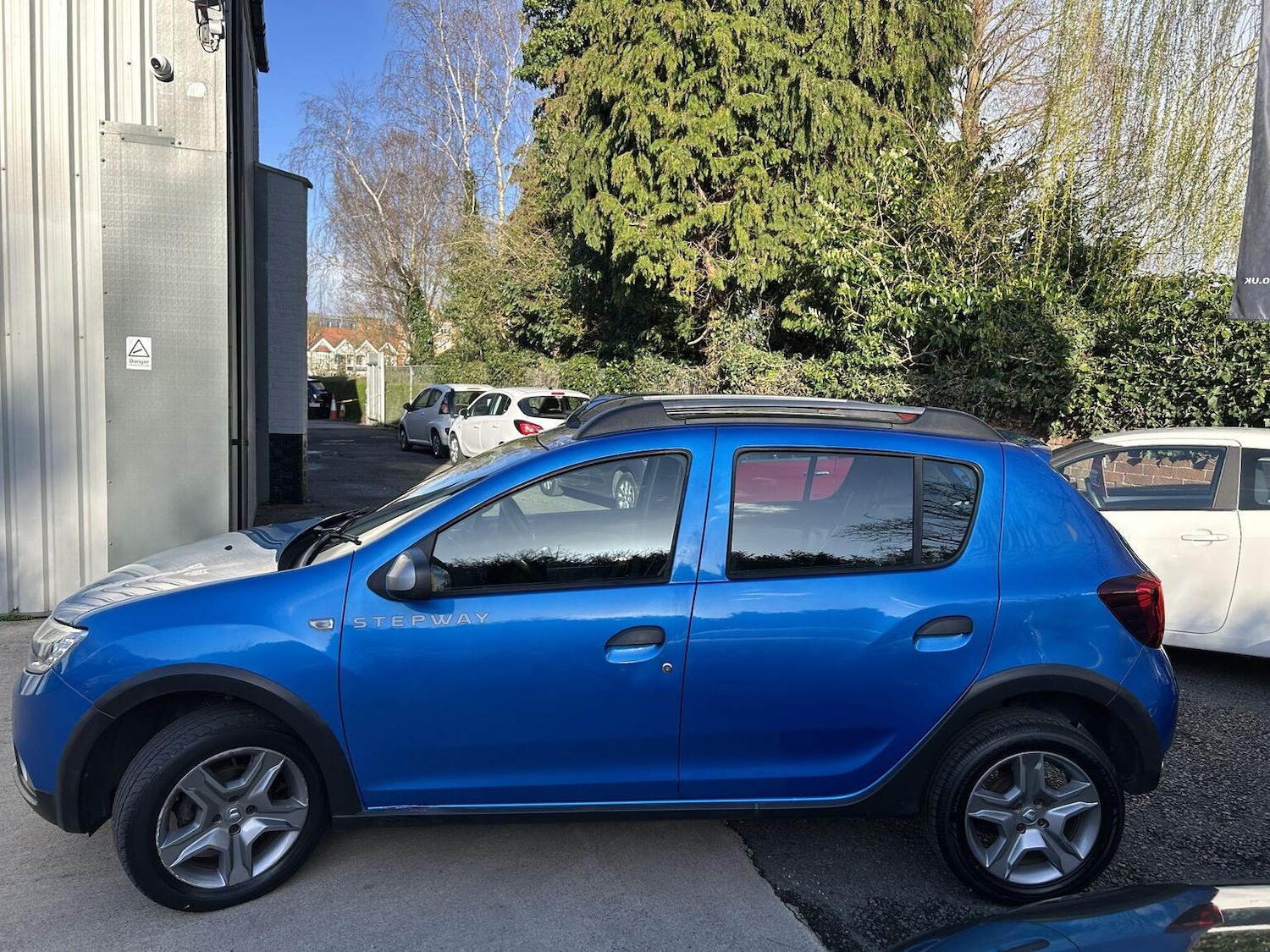 Used Dacia Sandero Stepway 2017 for sale - 77961996: Photo 5