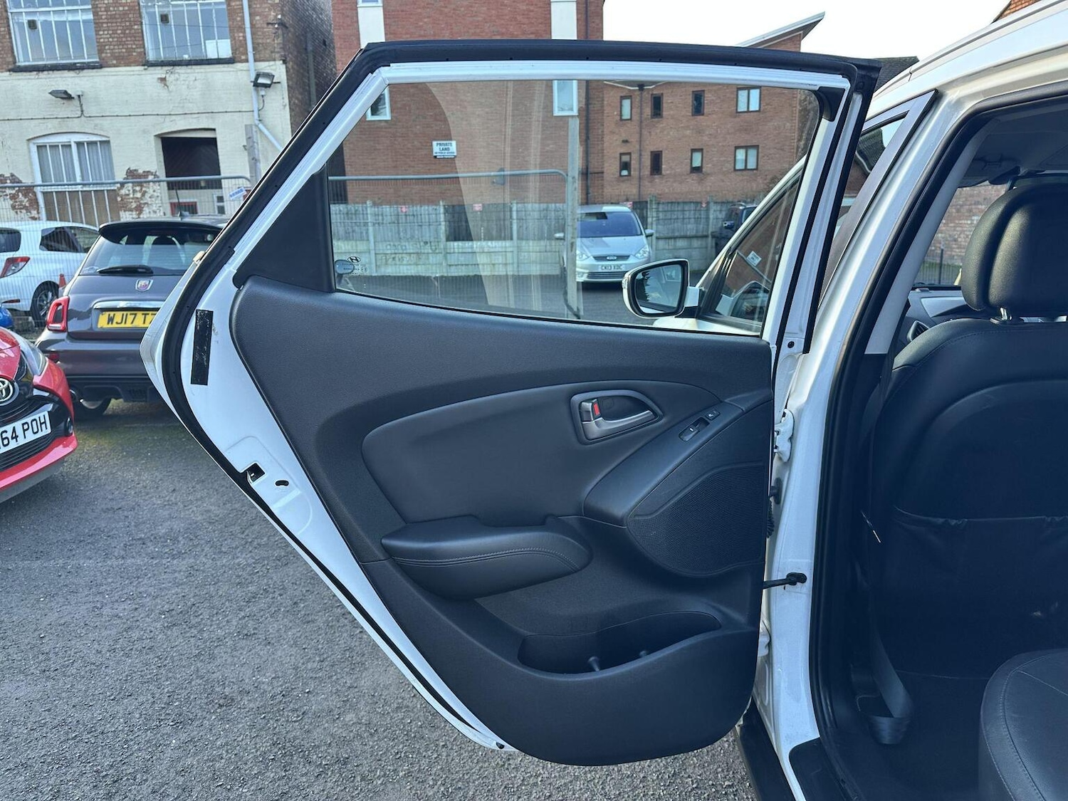 Used Hyundai Ix35 2016 for sale - 77213452: Photo 32