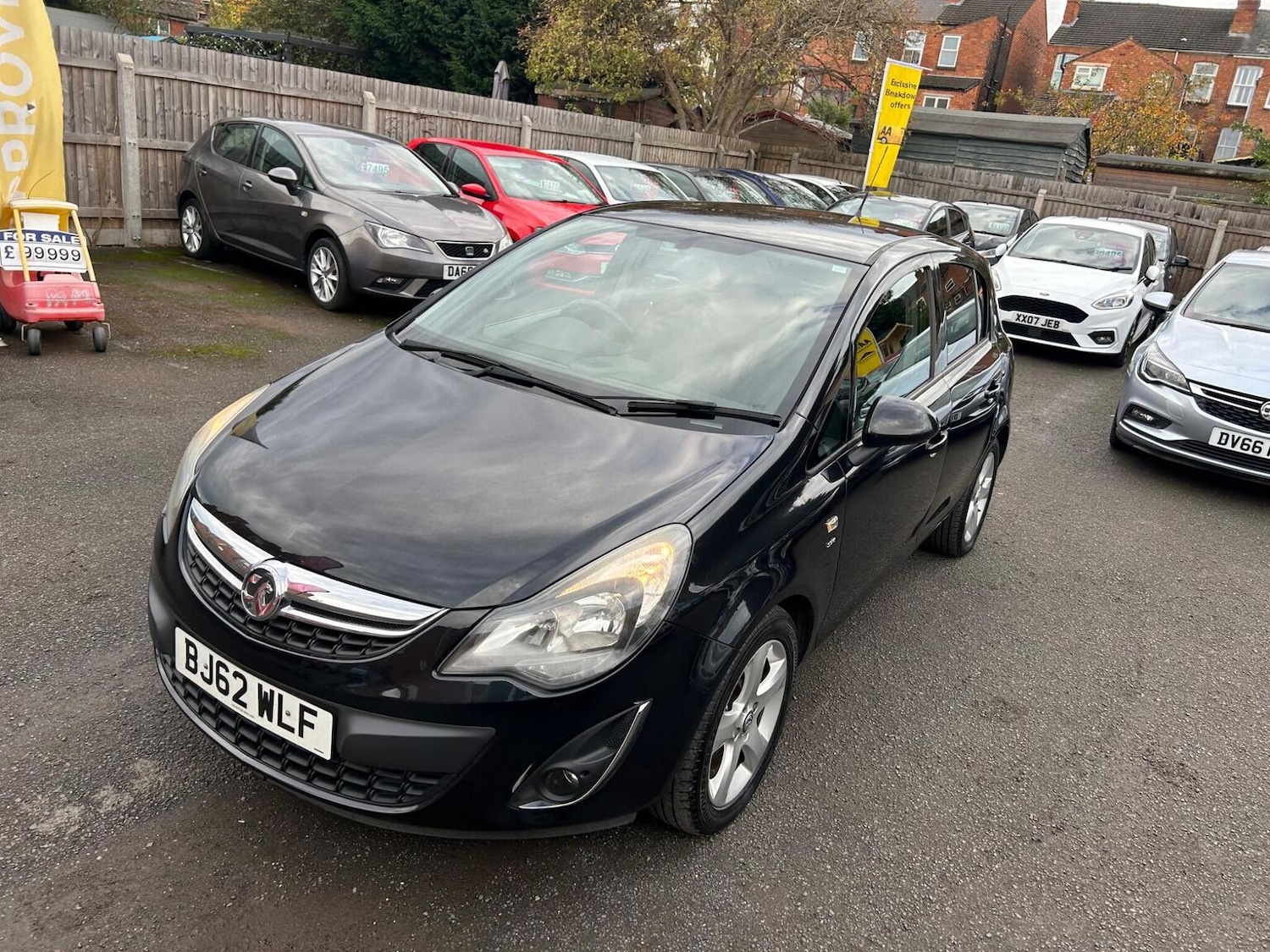 Used Vauxhall Corsa 2012 for sale - 76963274: Photo 3