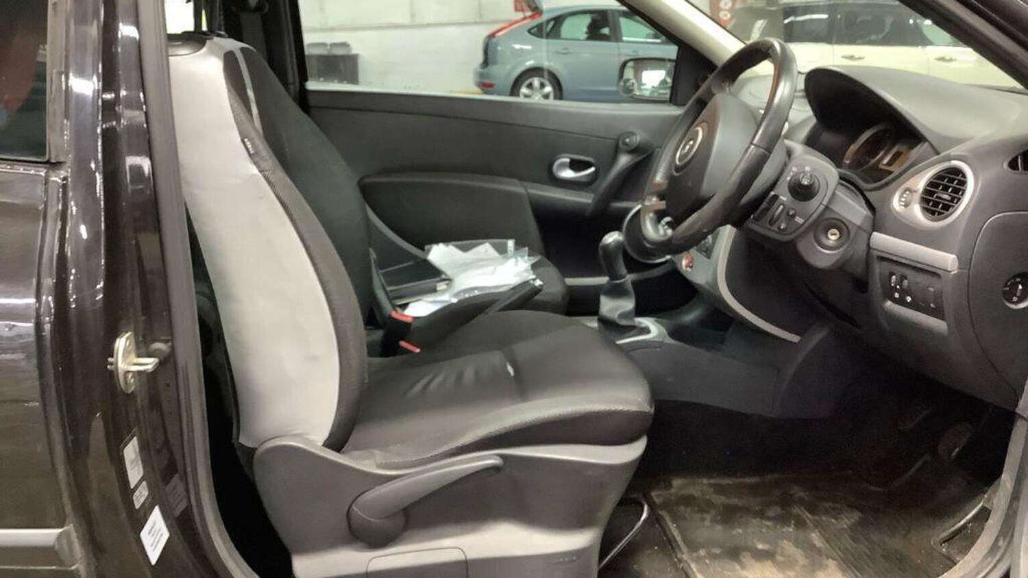 Used Renault Clio 2008 for sale - 77423359: Photo 9