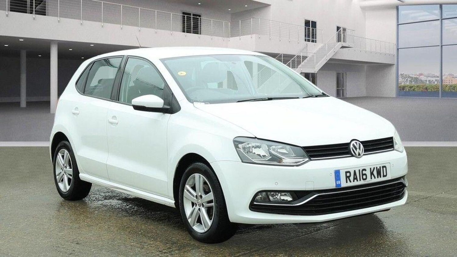Used Volkswagen Polo 2016 for sale - 78213626: Photo 2