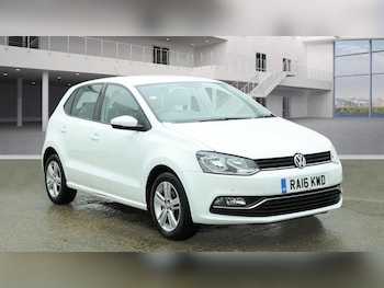Used Volkswagen Polo 2016 for sale - 78213626: Photo