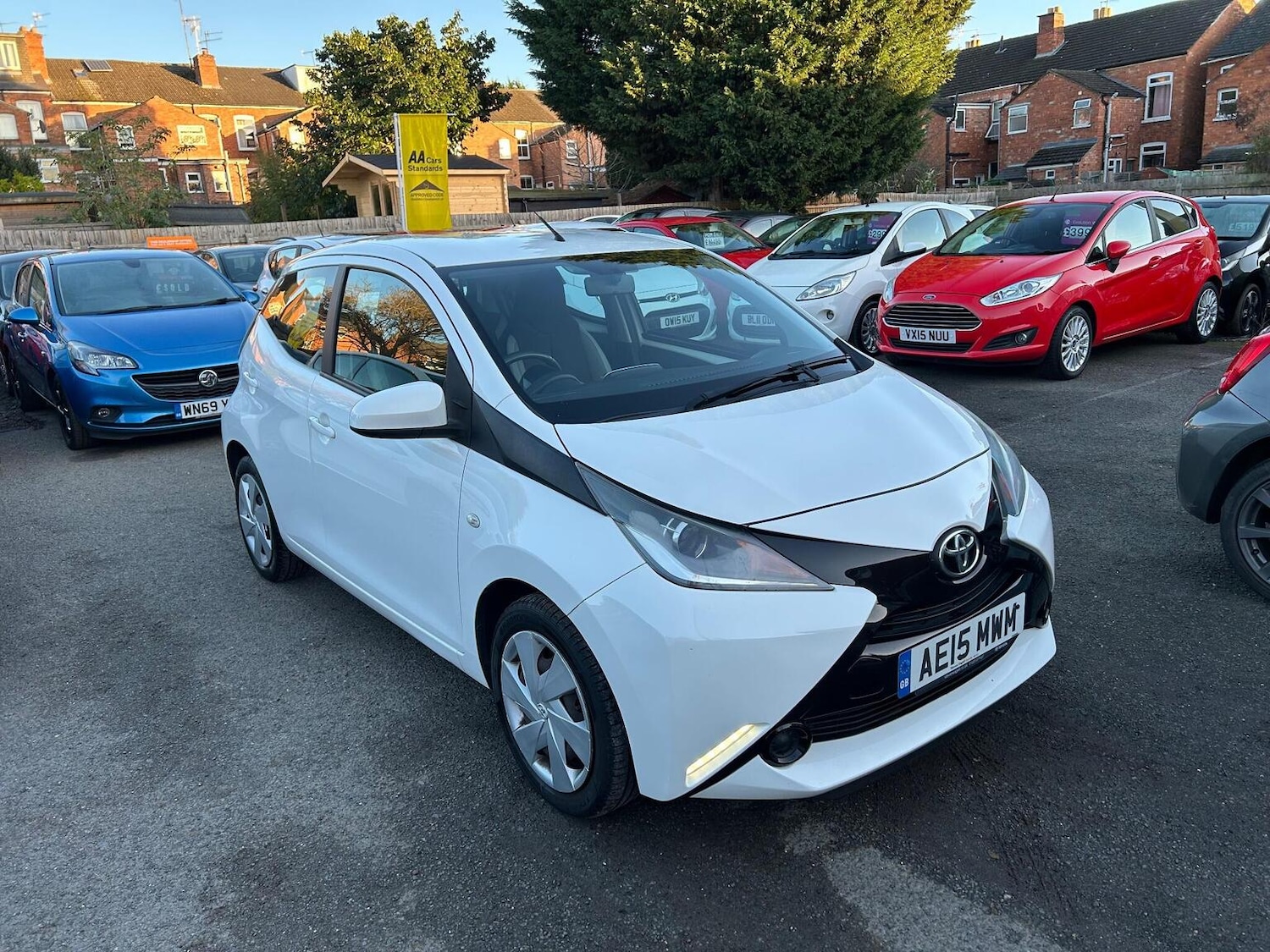 Used Toyota AYGO 2015 for sale - 76963415: Photo 1