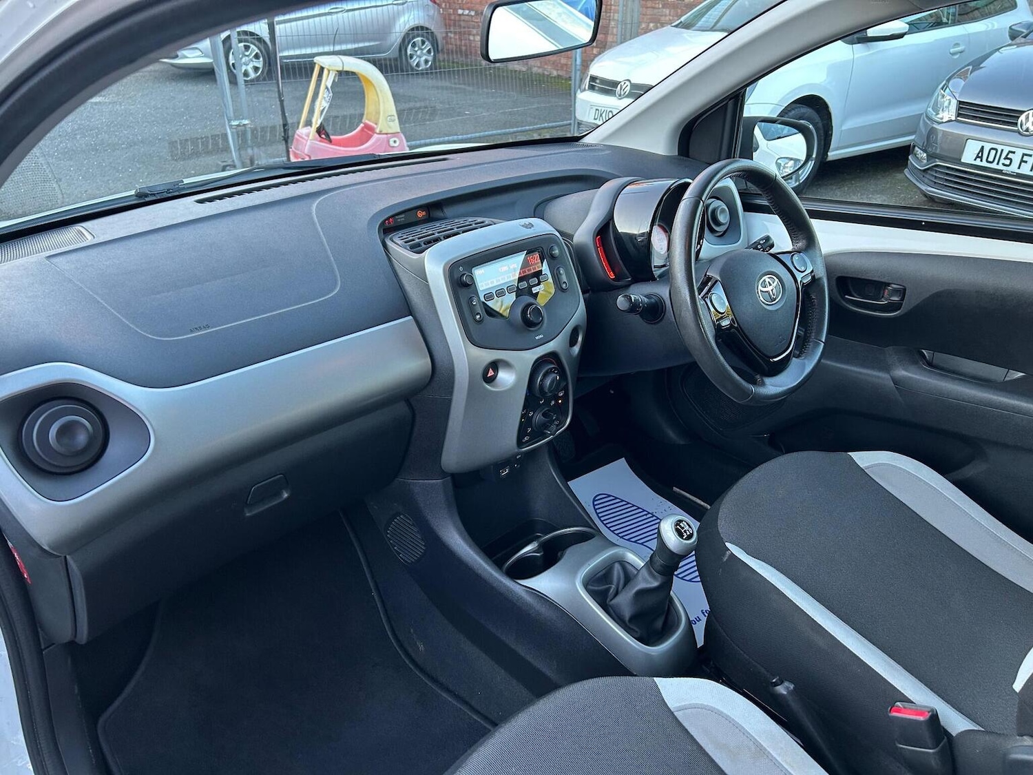 Used Toyota AYGO 2015 for sale - 76963415: Photo 15