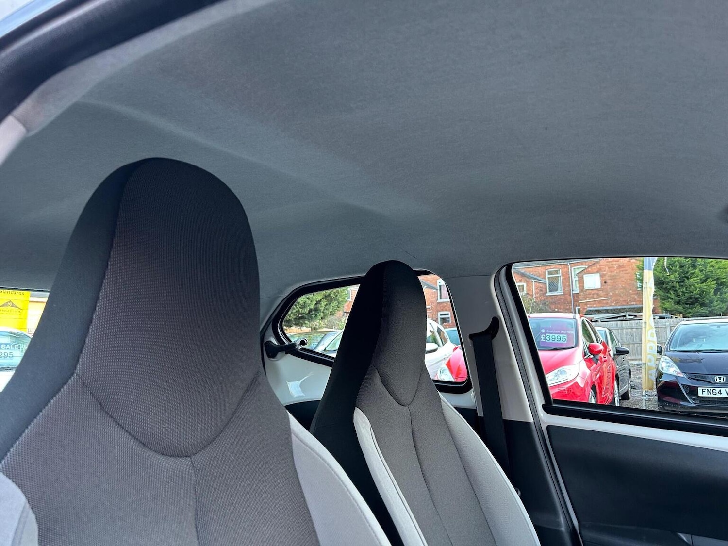 Used Toyota AYGO 2015 for sale - 76963415: Photo 17