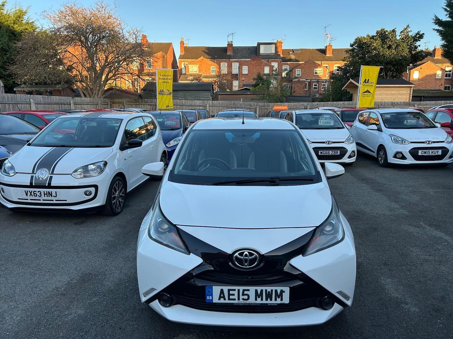 Used Toyota AYGO 2015 for sale - 76963415: Photo 2