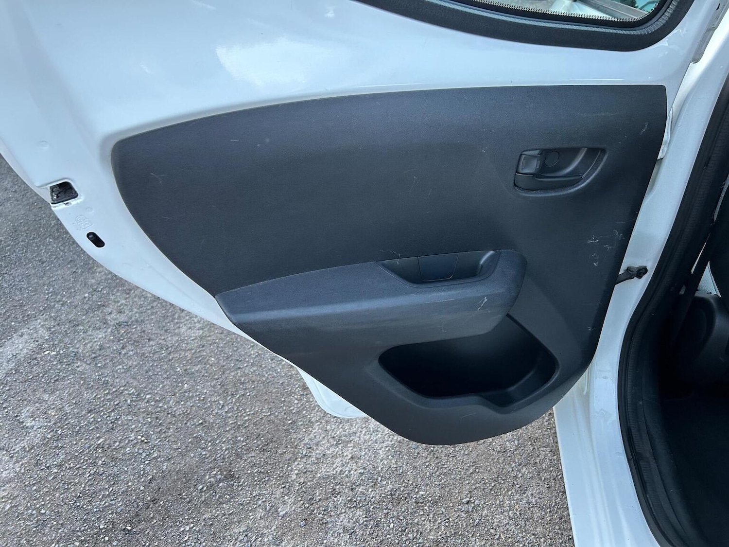 Used Toyota AYGO 2015 for sale - 76963415: Photo 28