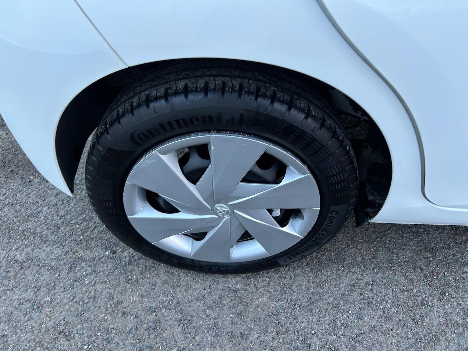 Used Toyota AYGO 2015 for sale - 76963415: Photo 31