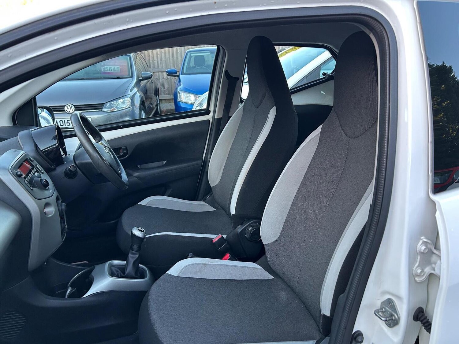 Used Toyota AYGO 2015 for sale - 76963415: Photo 41