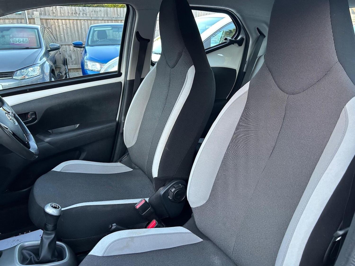 Used Toyota AYGO 2015 for sale - 76963415: Photo 42