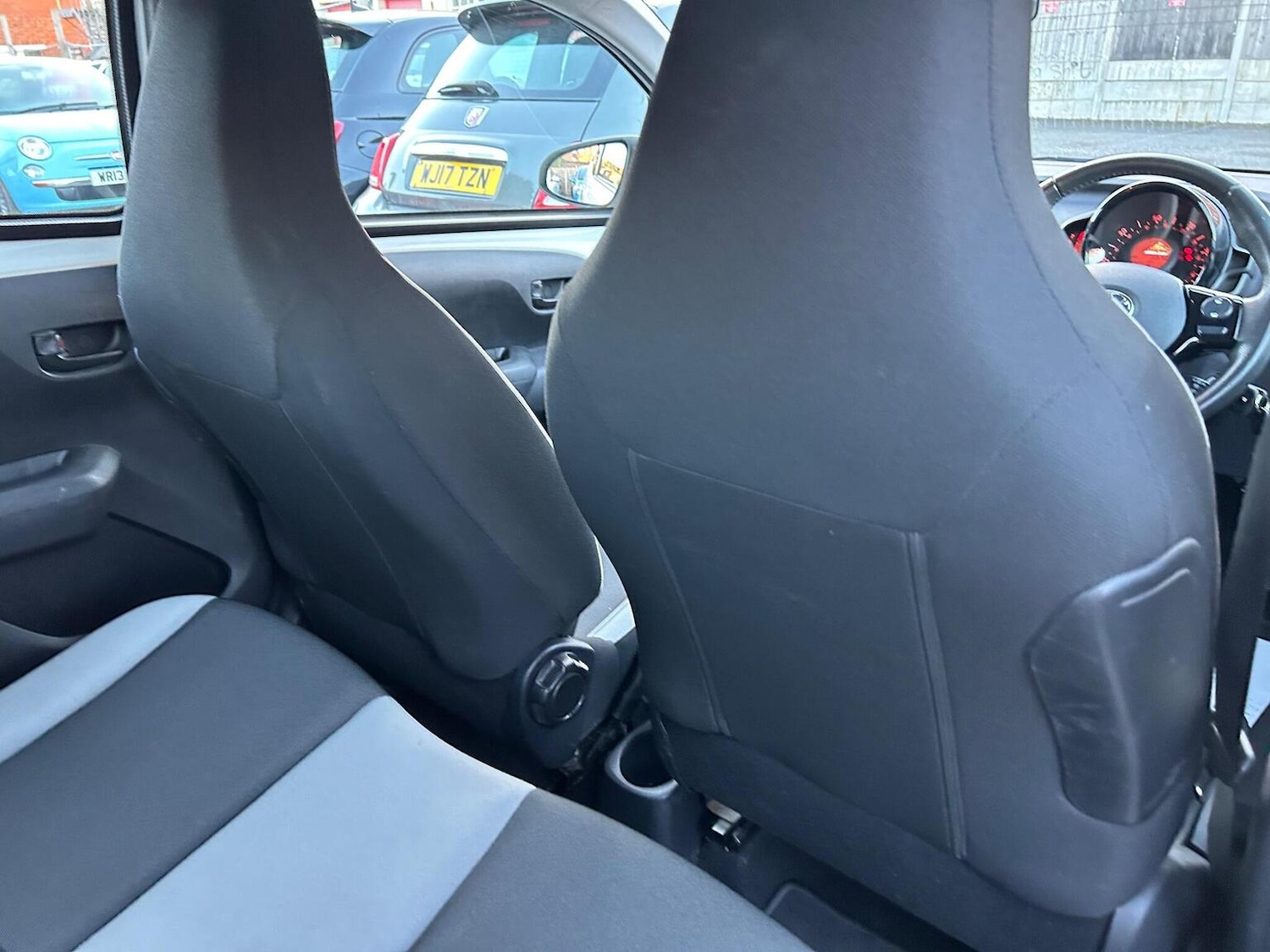 Used Toyota AYGO 2015 for sale - 76963415: Photo 47