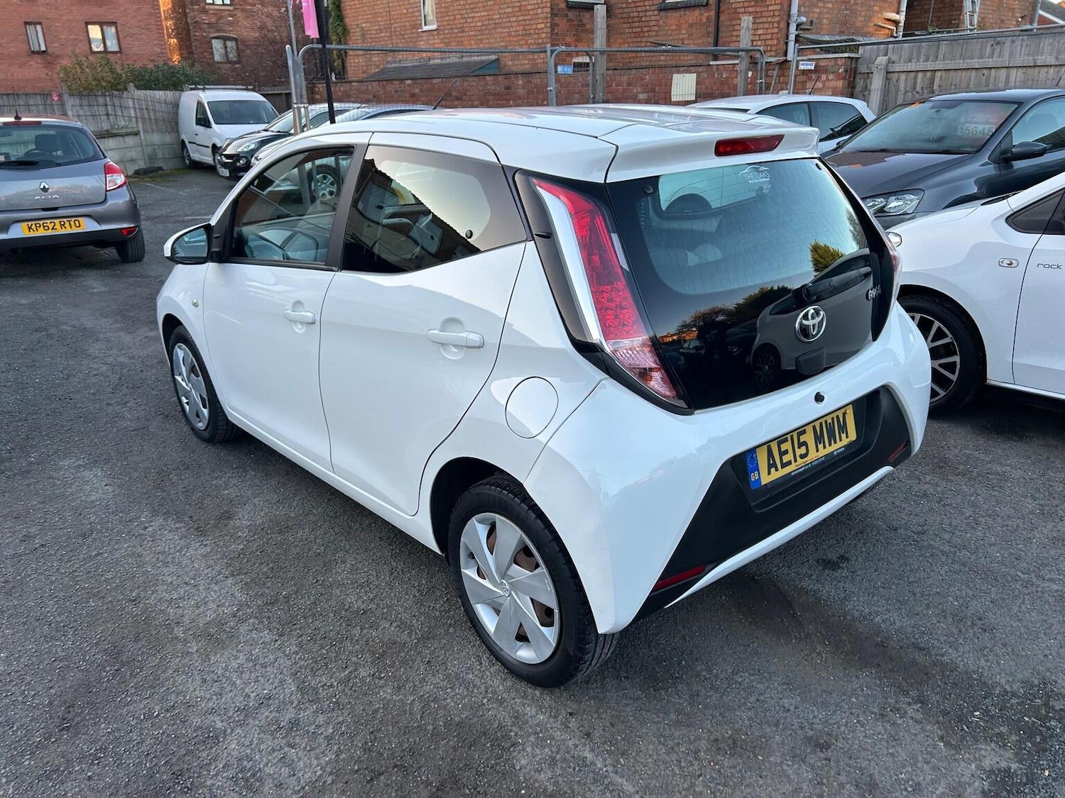 Used Toyota AYGO 2015 for sale - 76963415: Photo 7