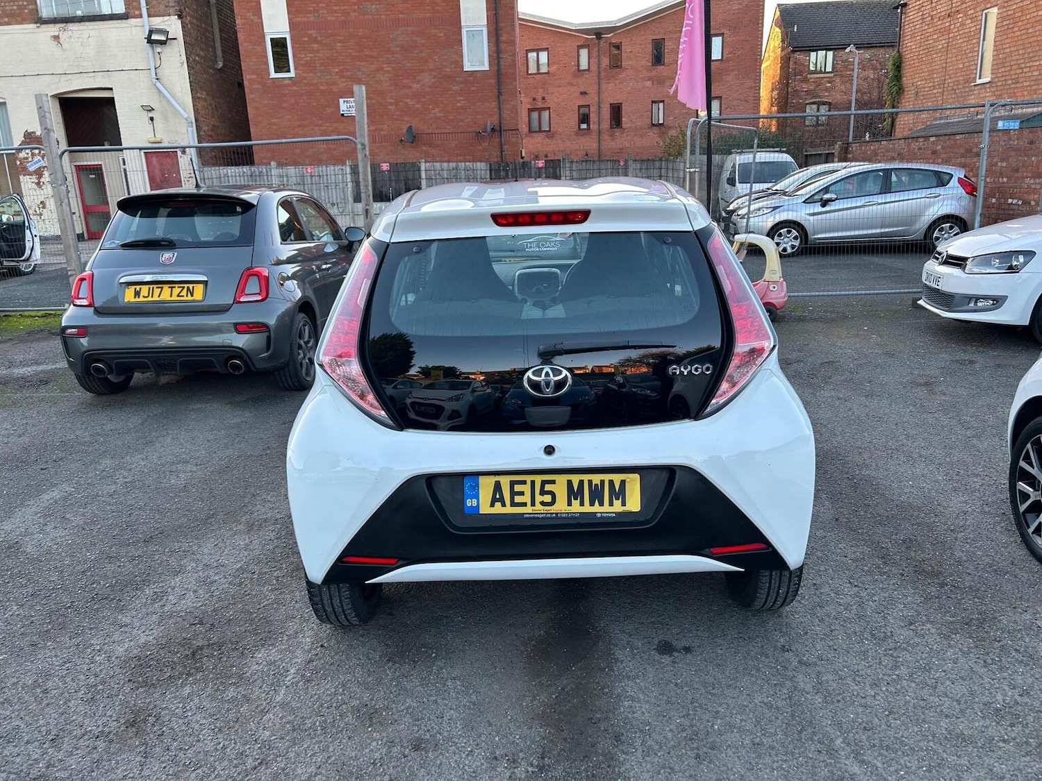 Used Toyota AYGO 2015 for sale - 76963415: Photo 9