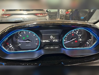 Used Peugeot 2008 2019 for sale - 79563981: Photo