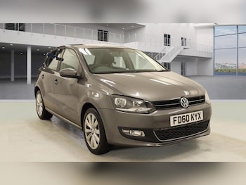Used Volkswagen Polo 2011 for sale - 77501472: Photo