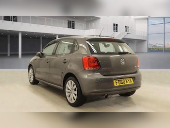 Used Volkswagen Polo 2011 for sale - 77501472: Photo