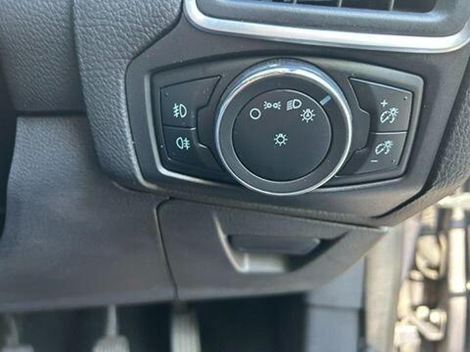 Used Ford Focus 2013 for sale - 78182862: Photo 20