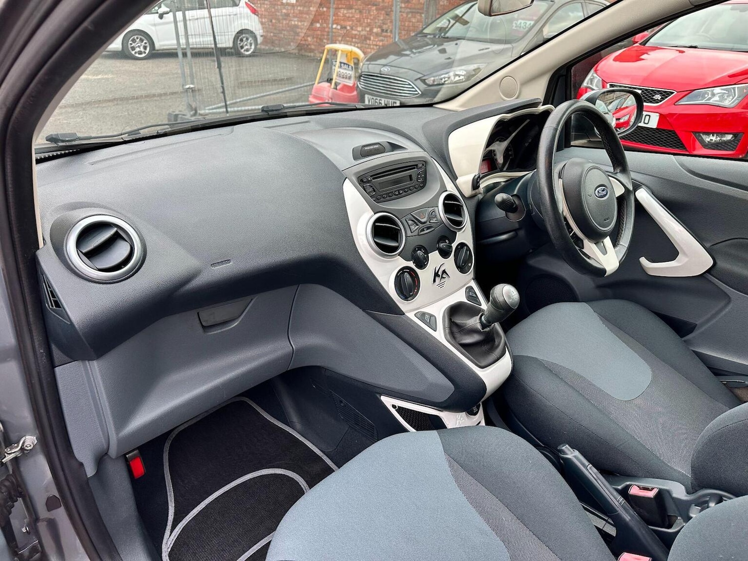 Used Ford Ka 2014 for sale - 76963419: Photo 12