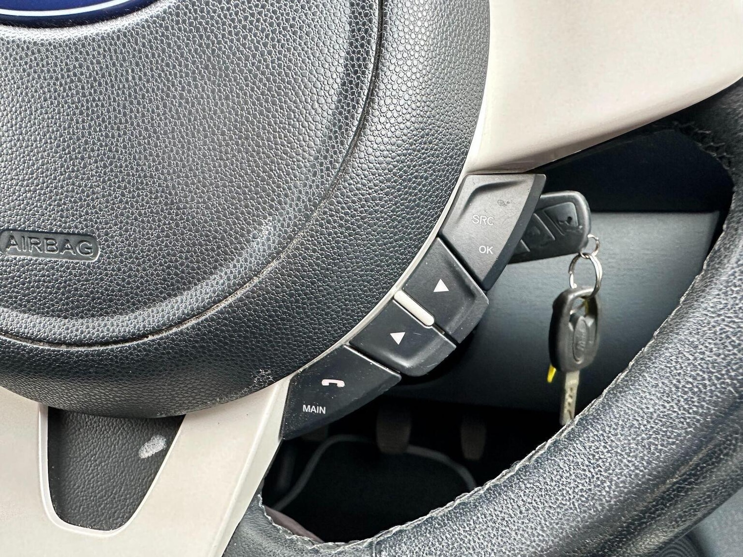 Used Ford Ka 2014 for sale - 76963419: Photo 21