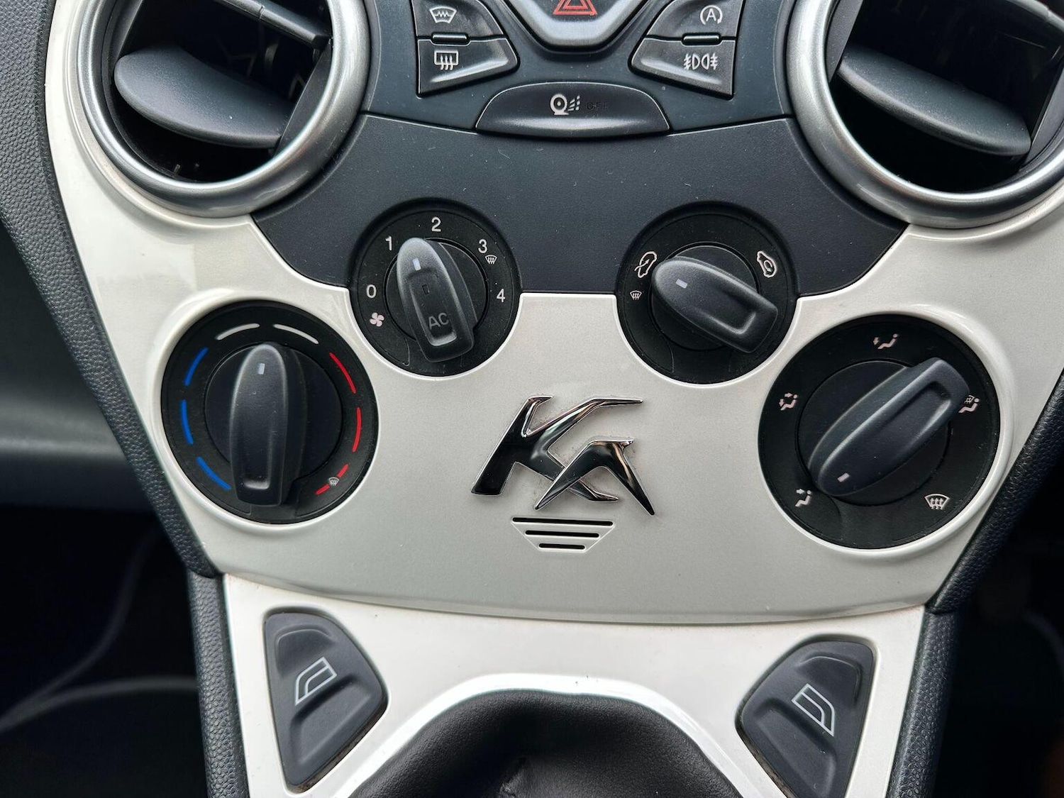 Used Ford Ka 2014 for sale - 76963419: Photo 22