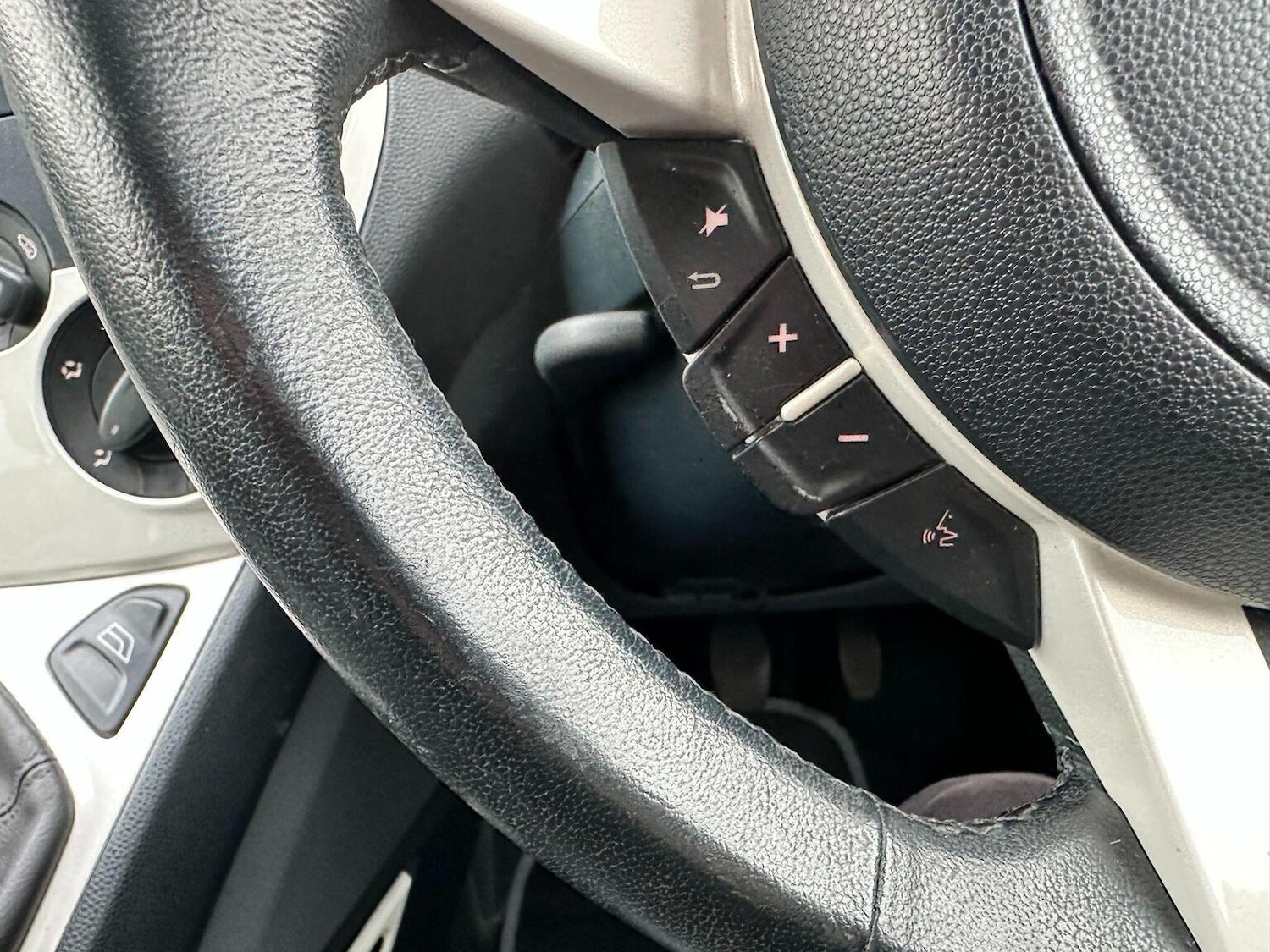 Used Ford Ka 2014 for sale - 76963419: Photo 34