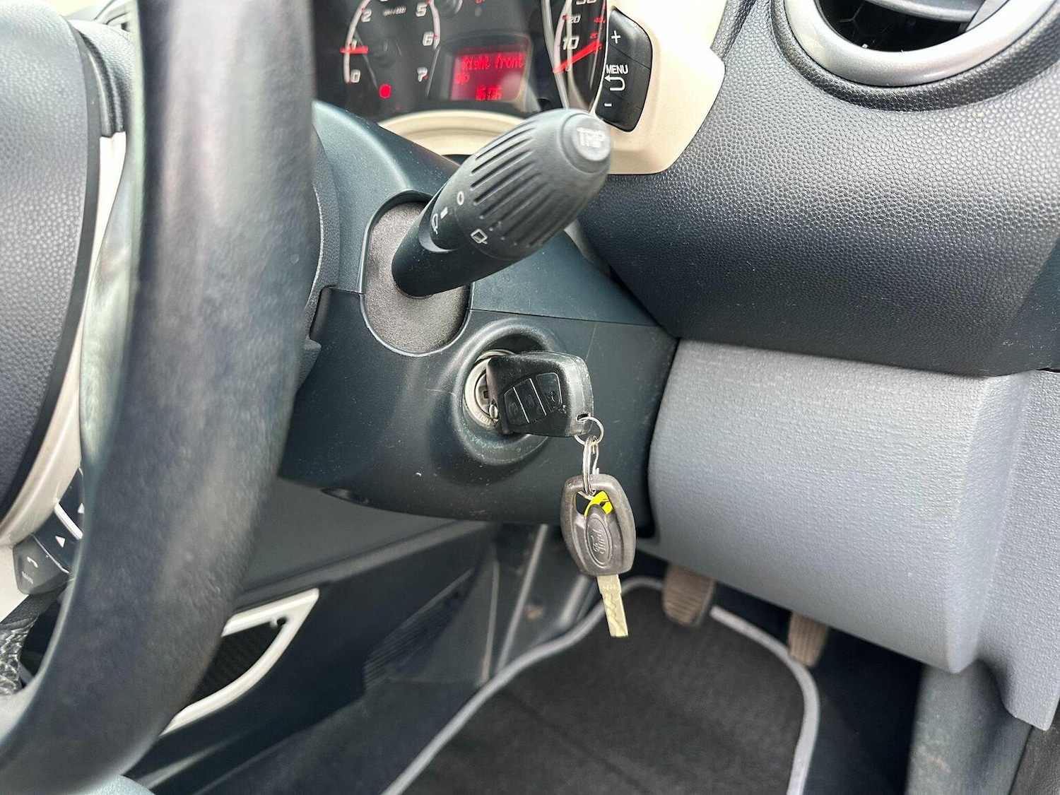 Used Ford Ka 2014 for sale - 76963419: Photo 40