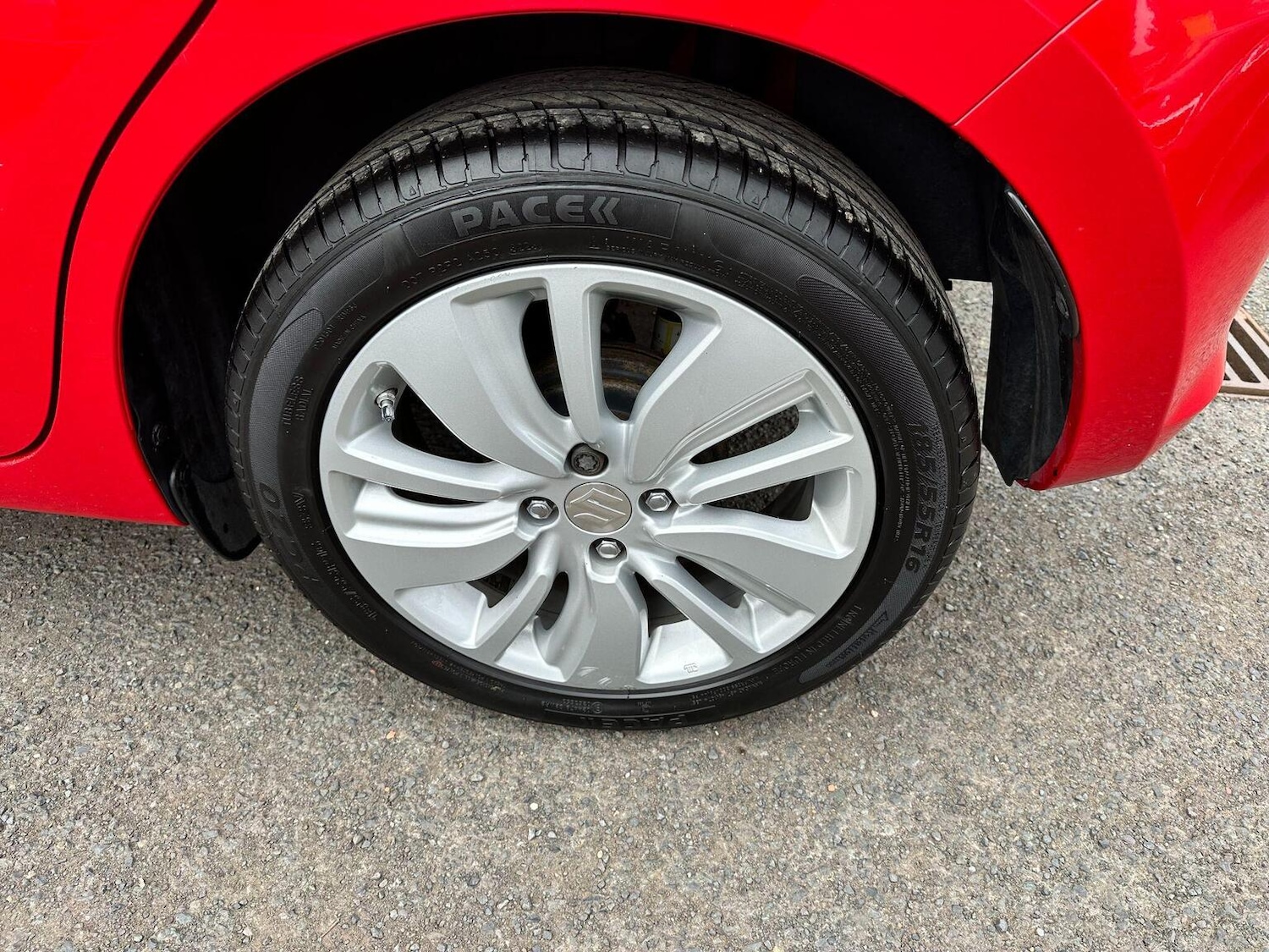 Used Suzuki Swift 2017 for sale - 76963354: Photo 32