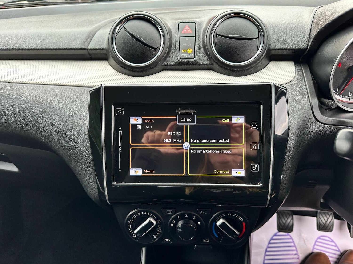 Used Suzuki Swift 2017 for sale - 76963354: Photo 36