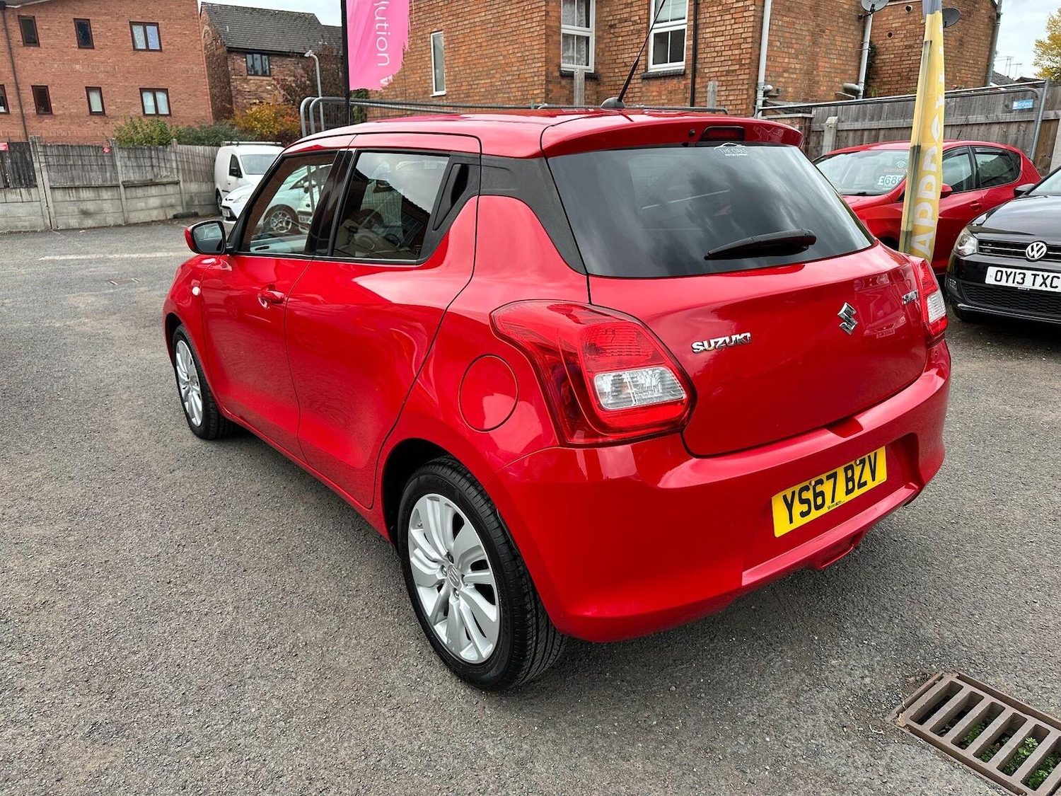 Used Suzuki Swift 2017 for sale - 76963354: Photo 4