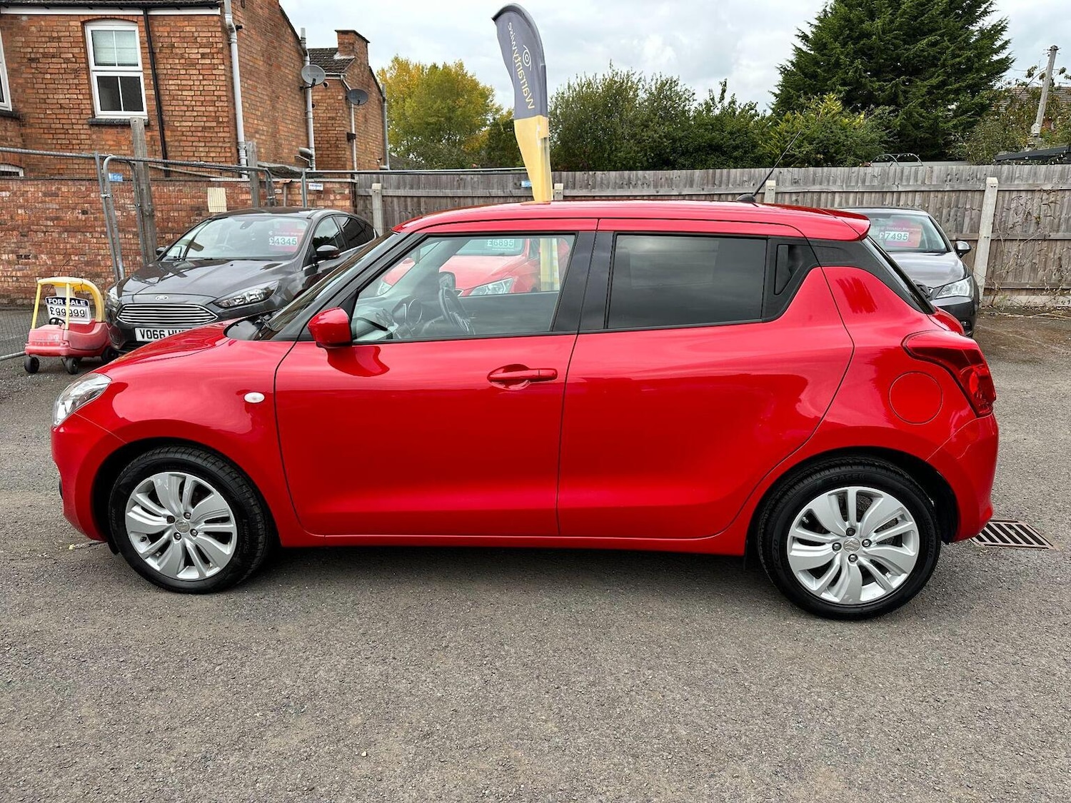 Used Suzuki Swift 2017 for sale - 76963354: Photo 7