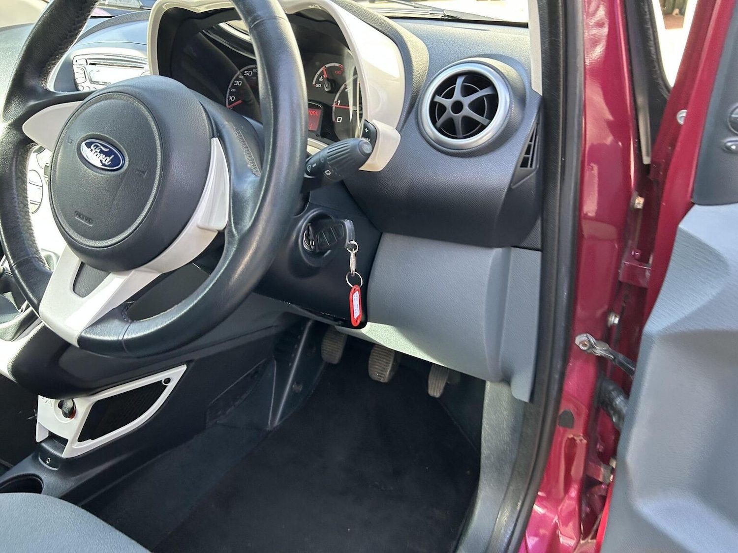 Used Ford Ka 2011 for sale - 77656175: Photo 37